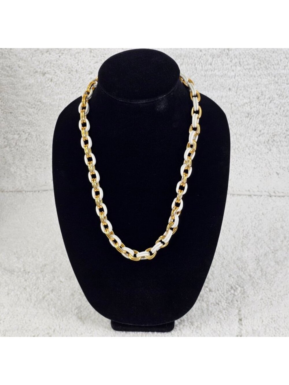 Vintage Style Gold Tone White Coated Metal Link Chain Necklace 23.5" Unsigned